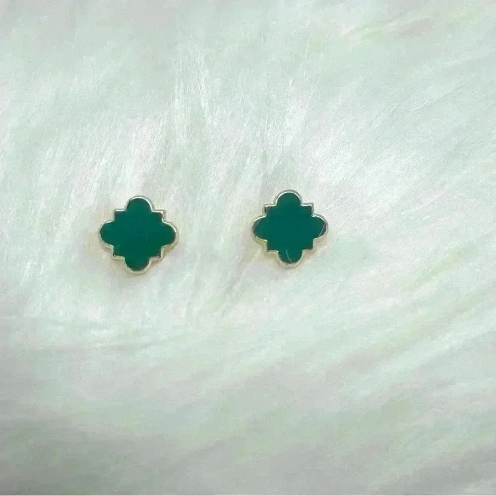 Chloe Clover Stud Earrings 18k Gold Plated Earrings in Green
